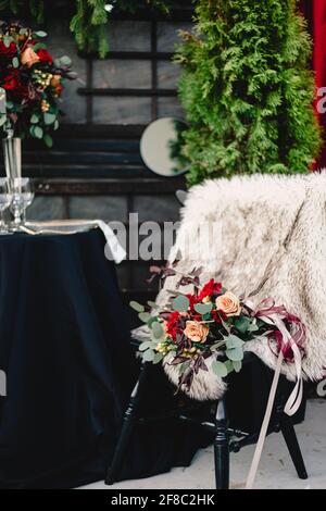 Navy blue and yellow table setting for outdoor wedding reception Stock Photo