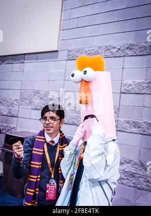 2017 Comicon - Harry Potter and Beaker the Muppet Stock Photo