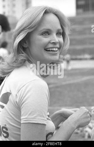Pat Klous at the Third Annual Bert Convy Boys Club of Hollywood celebrity football classic in Hollywood, Los Angeles, California, January 13, 1979. Credit: Ralph Dominguez/MediaPunch Stock Photo