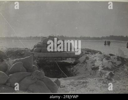 Sprilling attempts at the Russian war showplatz Stock Photo Alamy