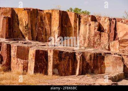 Rhyolite is an igneous volcanic rock of felsic (silica-rich ...
