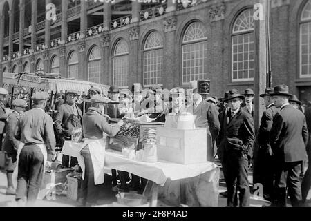 Baseball fans buying hot dogs while waiting for gates to open at Ebbets Field, New York, October 6, 1920. Stock Photo