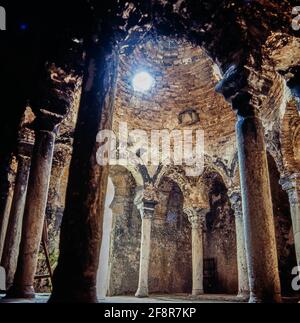 Interior de los Baños árabes de Palma de Mallorca, siglo X. Fotografía del año 1977. Stock Photo