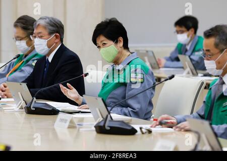 Tokyo, Japan. 15th Apr, 2021. Tokyo Governor Yuriko Koike speaks during a Tokyo COVID-19 meeting at the Tokyo Metropolitan Government building. Tokyo confirmed 729 new cases of COVID-19 on Thursday, the highest number since February 4th. The metropolitan government also asks people to refrain from making trips to or from the capital during the upcoming Golden Week (national holidays) from April 29 to May 5. Credit: Rodrigo Reyes Marin/ZUMA Wire/Alamy Live News Stock Photo