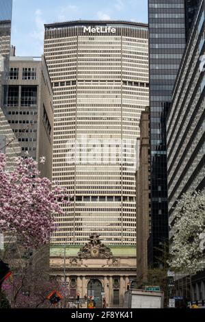 MetLife Building Facade, 200 Park Avenue, NYC Stock Photo