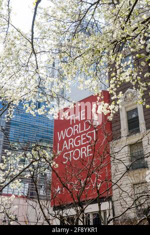 Herald Square Park is beautiful in the springtime, New York City, USA Stock Photo