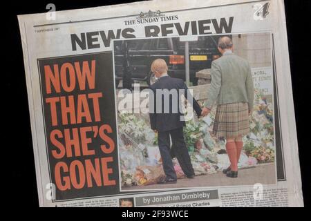 Prince Harry holding the hand of Prince Charles, The Sunday Times at the funeral of Diana, Princess of Wales on 6th Sept 1997 (paper date 7th Sep 97) Stock Photo