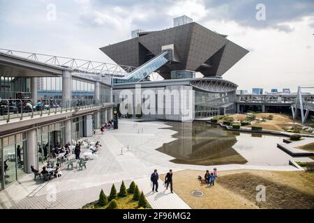 The Conference Tower at Tokyo Big Sight (International Exhibition Center), Odaiba, Tokyo Bay, Japan Stock Photo