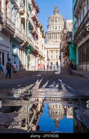 HAVANA, CUBA - FEB 21, 2016: Barcelona street leading to the National Capitol Stock Photo