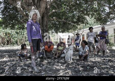 Malaka, Indonesia. 16th Apr, 2021. Victims gathered at a safe place during the aftermath of flash floods and landslides that hit several areas in East Nusa Tenggara. According to data from the National Disaster Management Agency (BNPB), the number of fatalities due to flash floods triggered by Seroja Tropical Cyclone that occurred on April 4, 2021 reached 181 people. (Photo by Risa Krisadhi/SOPA Images/Sipa USA) Credit: Sipa USA/Alamy Live News Stock Photo