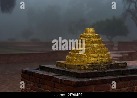 India, Shravasti, Jetavana Monastery, golden sanctuary Stock Photo