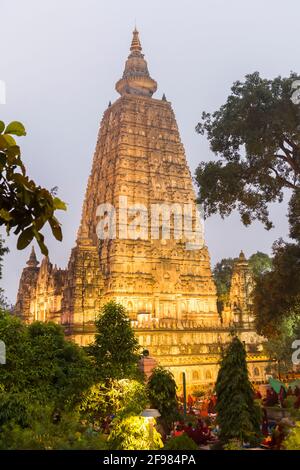 India, Bodhgaya, scenes at the Mahabodhi temple Stock Photo