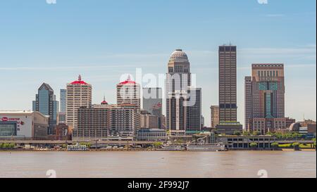 Skyline of Louisville - view from Ashland Park - LOUISVILLE. KENTUCKY