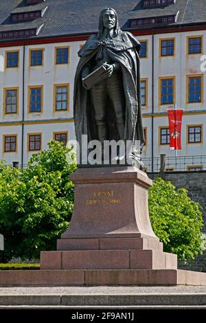 Monument in honor of Duke Ernst the Pious of Saxe-Gotha in front of Schloss Friedenstein, Gotha residence, Thuringia, Germany Stock Photo