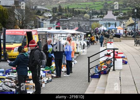 Bantry, West Cork, Ireland. 17th Apr, 2021. As the travel restrictions were eased, many people were seen at the Bantry market this Friday. Credit: Karlis Dzjamko/Alamy Live News Stock Photo