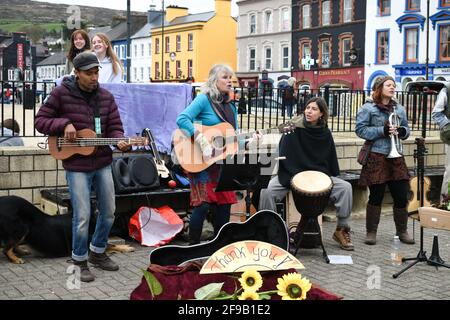 Bantry, West Cork, Ireland. 17th Apr, 2021. As the travel restrictions were eased, many people were seen at the Bantry market this Friday. Credit: Karlis Dzjamko/Alamy Live News Stock Photo