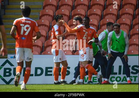 BLACKPOOL, UK. APRI 17TH Luke Garbutt of Blackpool FC scores his side's first goal of the game and celebrates with team mate during the Sky Bet League 1 match between Blackpool and Sunderland at Bloomfield Road, Blackpool on Saturday 17th April 2021. (Credit: Ian Charles | MI News) Credit: MI News & Sport /Alamy Live News Stock Photo