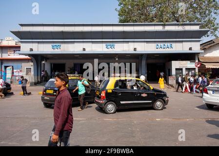 Taxis waiting in front of the Dadar Terminus in Mumbai, Maharashtra, India,Asia. Stock Photo