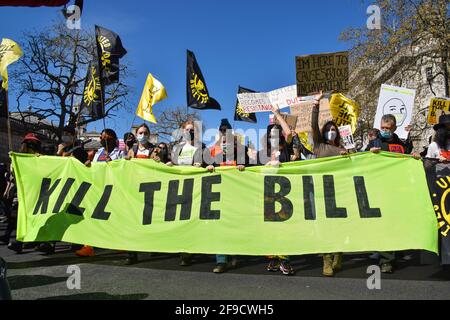London, United Kingdom. 17th April 2021.  Demonstrators hold a Kill The Bill banner. Crowds once again marched through Central London in protest of the Police, Crime, Sentencing and Courts Bill. Credit: Vuk Valcic/Alamy Live News Stock Photo