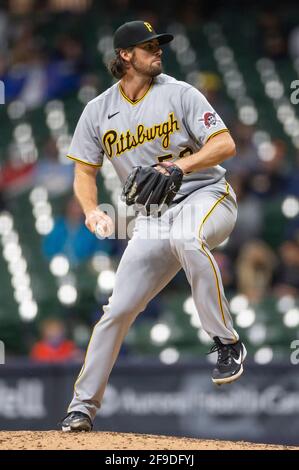 Pittsburgh Pirates relief pitcher Clay Holmes throws against the