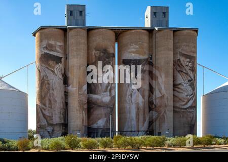 ''Farmers'' Silo Art, Brim, Victoria, Australia Stock Photo