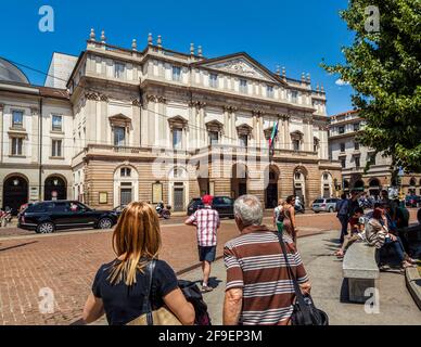 Milan, Milan Province, Lombardy, Italy. Teatro alla Scala or La Scala Theatre in Piazza della Scala. Stock Photo