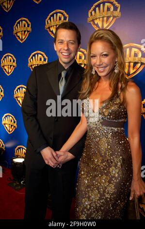 (L-R) Actor Jon Cryer and Lisa Joyner attends arrivals for the 58th Annual Primetime Emmy Awards Warner Bros. Television Party at Cicada on August 28, 2006 in Los Angeles, California. Stock Photo