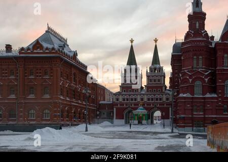 Resurrection gates of Kitay-gorod on an early winter morning. From the east, the most ancient district of Moscow, Kitay-Gorod, surrounded by a fortres Stock Photo