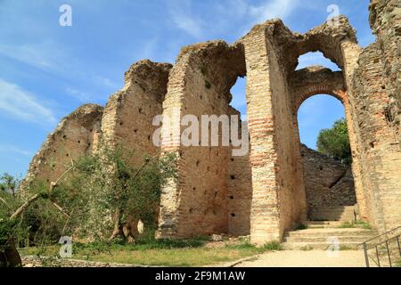 Grottoes of Catullus / Grotte di Catullo. Ruins of a Roman villa. Sirmione, Lake Garda, Lago di Garda, Gardasee, Italy Stock Photo