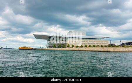 The contemporary architecture of the Royal Opera House in Copenhagen, Denmark, viewed from the canal Stock Photo