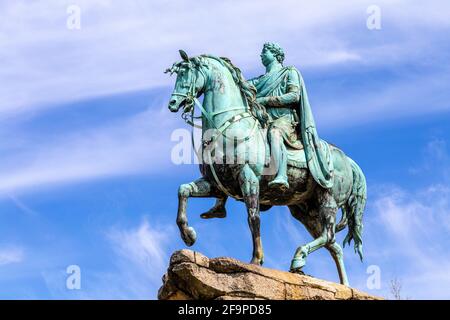 Equestrian Copper Horse Statue of King George III on Snow Hill, Windsor Great Park, Windsor, Berkshire, UK Stock Photo