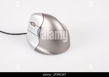 Vertical Ergonomic Optical Mouse For Carpal Tunnel Syndrome