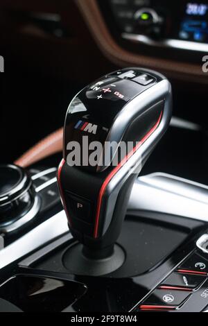 A 2019 BMW M5 Competition Pack With Aluminum inserts M Power Logo And Tan Leather Automatic Gear Stick Stock Photo