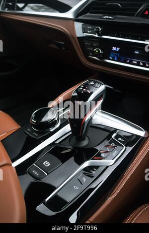 A 2019 BMW M5 Competition Pack With Aluminum inserts M Power Logo And Tan Leather Automatic Gear Stick Stock Photo