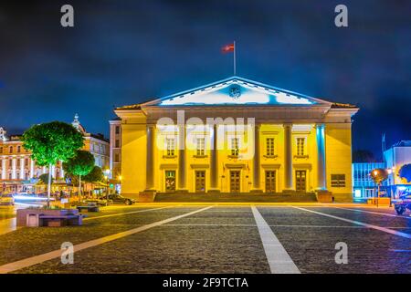 Night view of the town hall of the lithuanian capital Vilnius, Lithuania Stock Photo