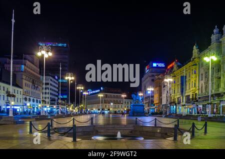 ZAGREB, CROATIA, JULY 28, 2015: Ban Jelacic Square (Trg bana Jelacica) with the statue of Ban Josip Jelacic. Most of the buildings around the square d Stock Photo