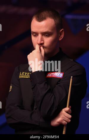 Sam Craigie during day five of the Betfred World Snooker Championships 2021 at The Crucible Sheffield. Picture date Wednesday April 21 2021 Stock Photo Alamy