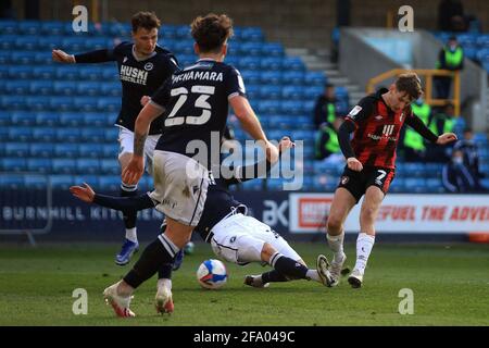 London, UK. 21st Apr, 2021. David Broooks of Bournemouth (R) scores his teams 3rd goal. EFL Skybet Championship match, Millwall v AFC Bournemouth at the Den in London on Wednesday 21st April 2021. this image may only be used for Editorial purposes. Editorial use only, license required for commercial use. No use in betting, games or a single club/league/player publications. pic by Steffan Bowen/Andrew Orchard sports photography/Alamy Live news Credit: Andrew Orchard sports photography/Alamy Live News Stock Photo