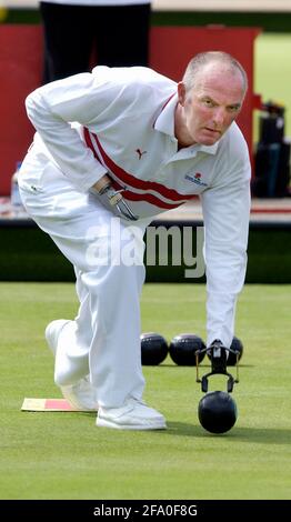 COMMONWEALTH GAMES IN MANCHESTER 26/7/2002  LAWN BOWLES DISABLED TEAM MEMBER SKIP OF ENGLAND TEAM RICHARD COATES PICTURE DAVID ASHDOWN.COMMONWEALTH GAMES MANCHESTER Stock Photo