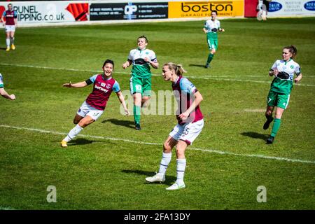 London, UK. 18th Apr, 2021. Emily Van Egmond (west ham 25) scores a hattrick during the Vitality Womens FA Cup game between West Ham United v Chichester & Selsey at Chigwell Construction Stadium in London, England. Credit: SPP Sport Press Photo. /Alamy Live News