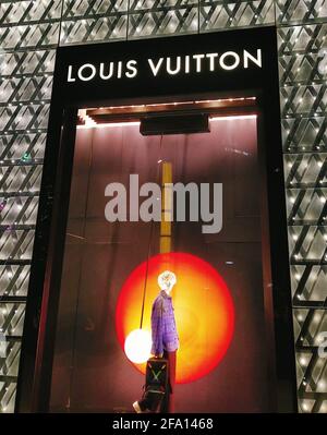 SHANGHAI, CHINA - APRIL 29, 2021 - Photo taken on April 29, 2021 shows the  flashy brand roadshow pop-up store of French luxury fashion and leather  goods bag brand Louis Vuitton (LV)
