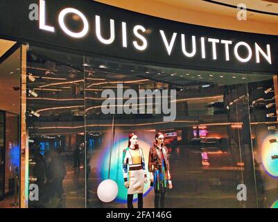amazon luxury shop louis vuitton