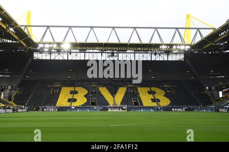 v. l. Blick auf die leere Südtribüne  Fussball, Herren, Saison 2020/2021, 1. Bundesliga (30. Spieltag), Borussia Dortmund - 1. FC Union Berlin, 21.04.