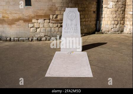 Norwich City cathedral grounds heroine  Edith Cavell burial place Stock Photo