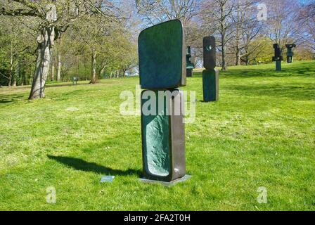 Bronze sculptures of ‘The Family of Man’ by Barbara Hepworth at Yorkshire Sculpture Park, Wakefield, Yorkshire Stock Photo