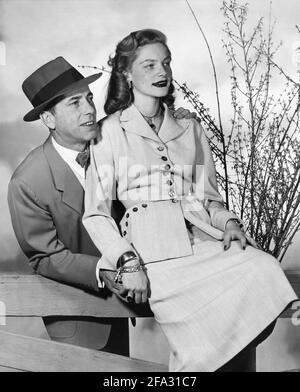 HUMPHREY BOGART and LAUREN BACALL 1949 candid portrait at home by BERT ...