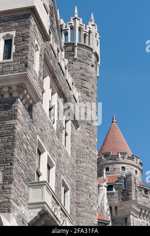 Casa Loma (1911-1914), Toronto - south west corner feat. turret and south east tower Stock Photo