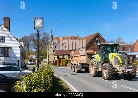 Newenden, the smallest village in Kent, the White Hart pub and St Peters church, kent, uk Stock Photo
