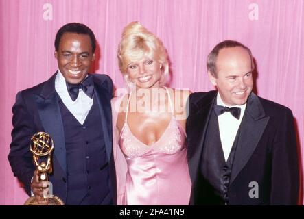 PASADENA, CA - SEPTEMBER 9: Loni Anderson, Robert Guillaume and Tim Conway in the press room at The 31st Annual Primetime Emmy Awards on September 9, 1979 at the Pasadena Civic Auditorium, California Credit: Ralph Dominguez/MediaPunch Stock Photo