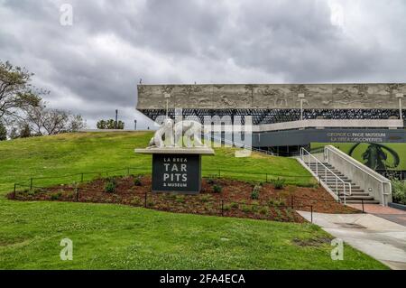 Los Angeles, CA, USA: April 22nd, 2021: Exterior of the museum at the LA Brea Tar Pits in Los Angeles, CA. Stock Photo